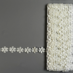 Banda Dantela flori Ivory 1.5cm x 7m
