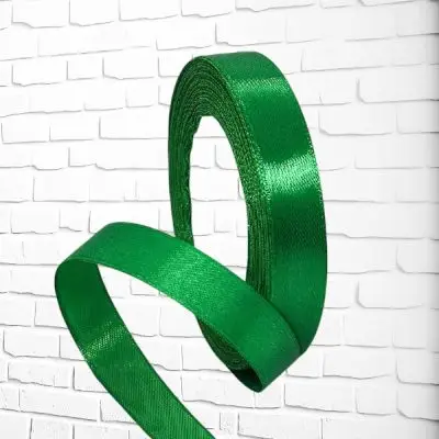 Set 10 role Panglica satin Verde 1.5cm total 229m