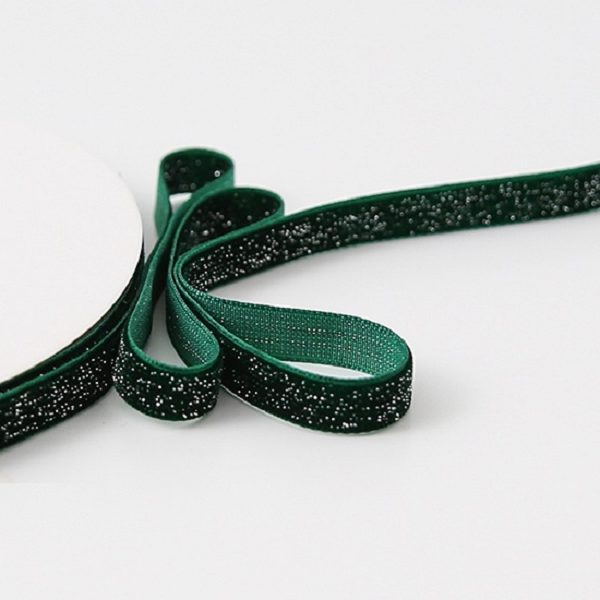 Panglica catifea, cu sclipici 1cmx9m Verde Panglica catifea, cu sclipici 1cmx9m Verde