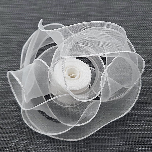 Panglica Organza, tivita 4cm×9m Alba Panglica Organza, tivita 4cm×9m Alba