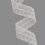 Panglica Dantela 28mm x 10m Alb